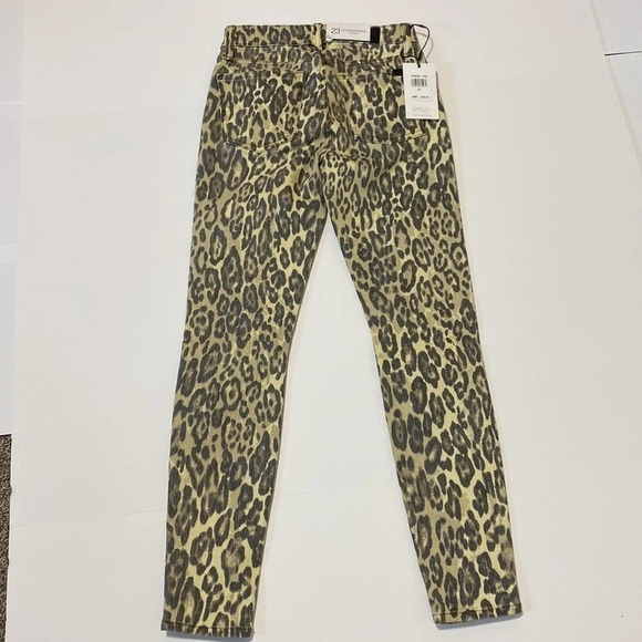 7 For All Mankind NWT Cheetah Print The Ankle Gwenevere Ankle Skinny Jeans 23 - Picture 3 of 5